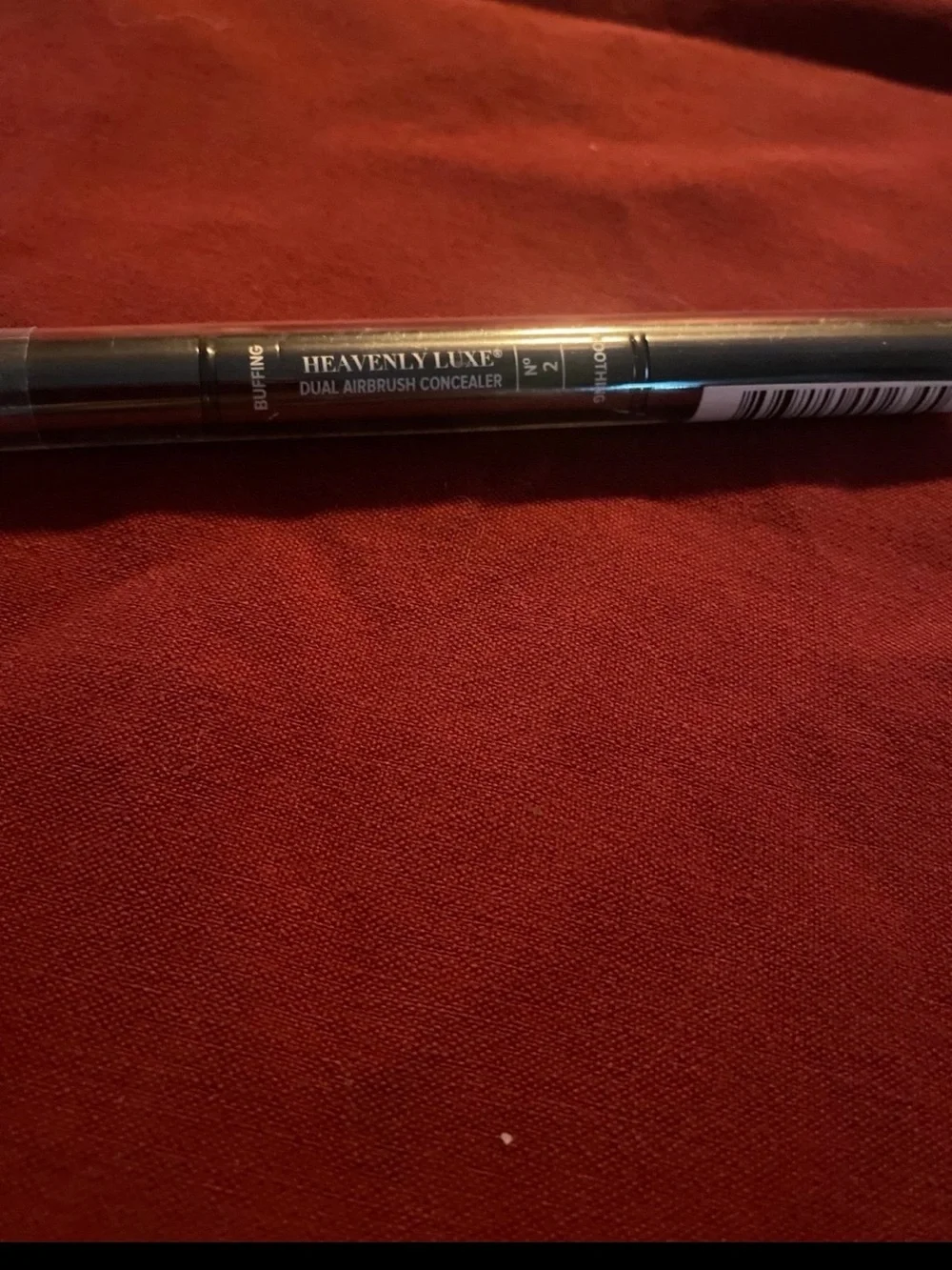 It cosmetics Dual Airbrush Concealer — new in package